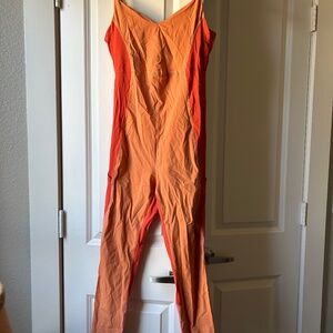 Outdoor Voices Zoom Full Length Bodysuit Size Medium